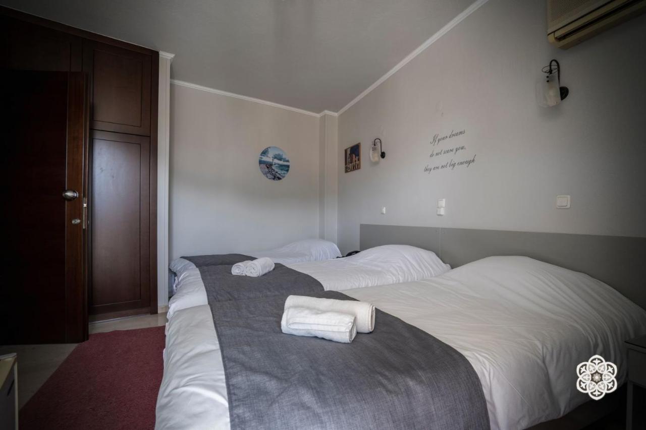 Aktaion Hotel อีกูเมนิทซา ภายนอก รูปภาพ