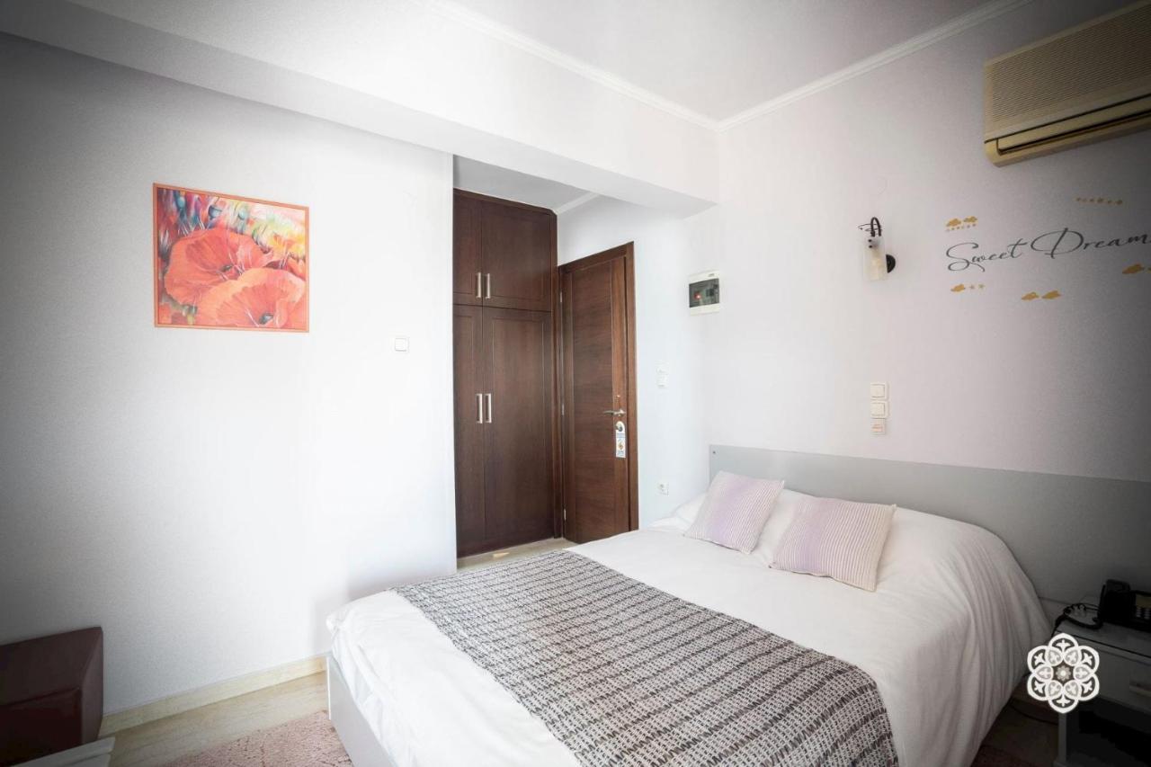 Aktaion Hotel อีกูเมนิทซา ภายนอก รูปภาพ